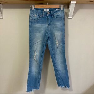 Women’s YMI Jeans, size 1/25, wanna better butt, distressed stretchy, size small